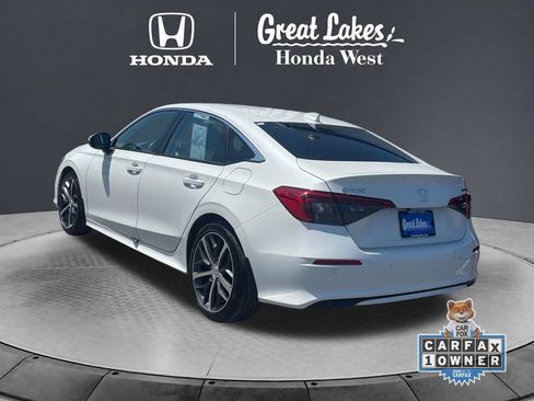 Used 2024 Honda Civic Touring image 4