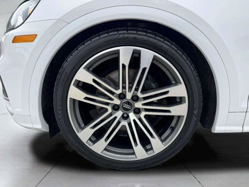 Used 2018 Audi SQ5 Prestige w/ Prestige Package AWD/4WD image 59