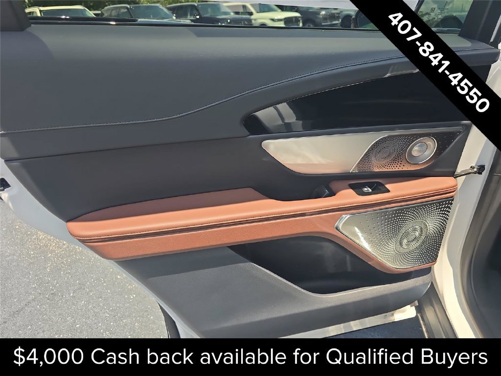 New 2026 Lincoln Nautilus Reserve AWD/4WD image 8