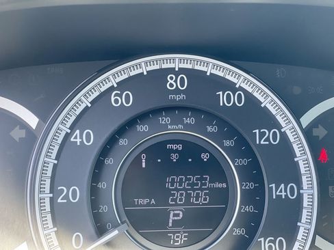 Used 2015 Honda Accord LX image 3