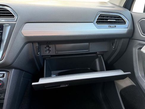 Used 2024 Volkswagen Tiguan S image 46