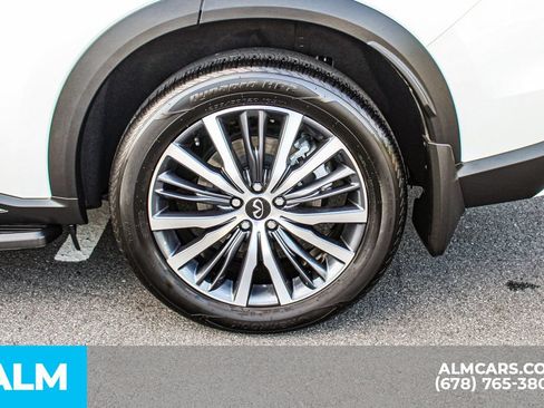 Used 2025 INFINITI QX60 Sensory w/ Vision Package AWD/4WD image 16