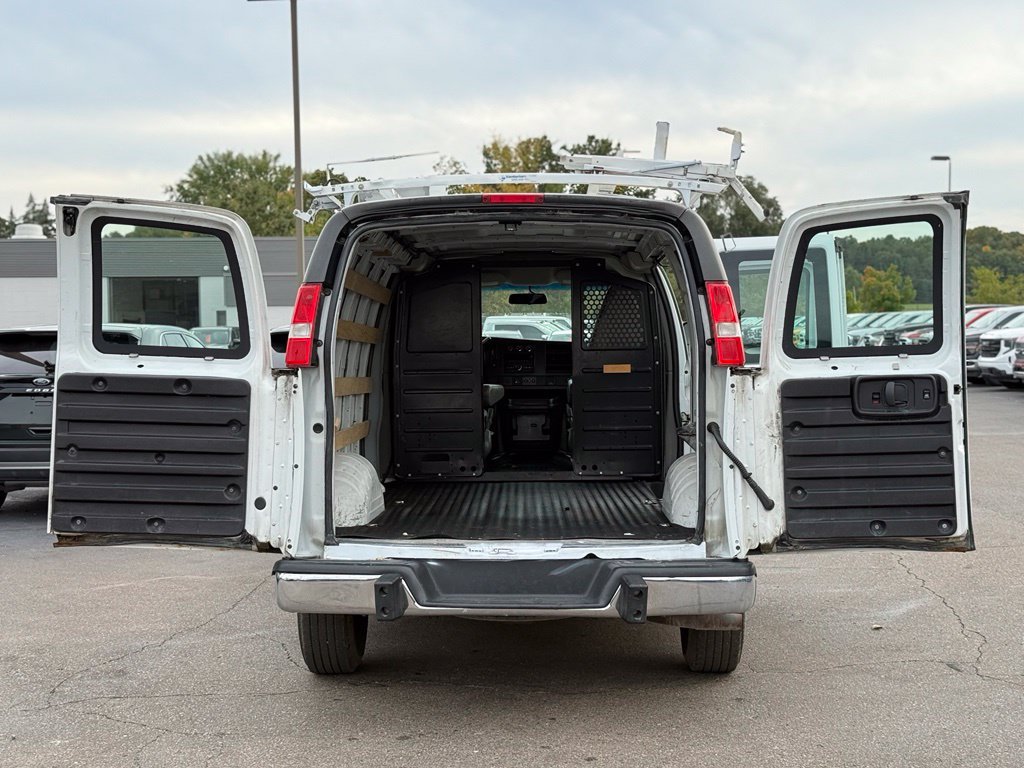 Used 2019 GMC Savana 2500 w/ Driver Convenience Package RWD image 30