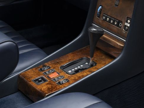 Used 1988 Mercedes-Benz 560 SL image 33