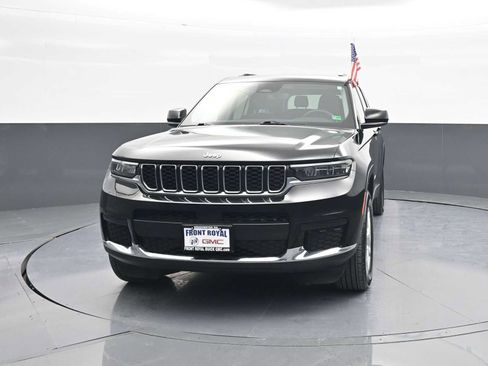 Used 2023 Jeep Grand Cherokee L Laredo image 5