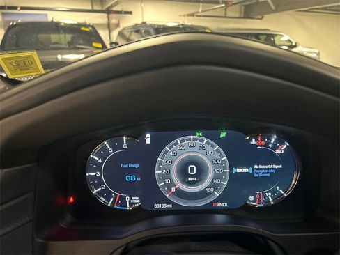 Used 2020 Cadillac Escalade Platinum image 16