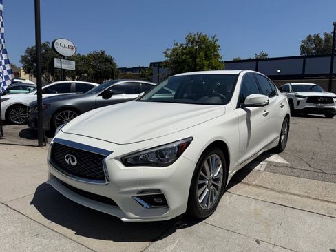 Used 2023 INFINITI Q50 Luxe w/ Cargo Package RWD image 5