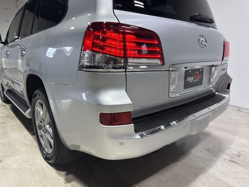 Used 2014 Lexus LX 570 4WD image 13