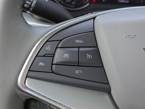 Certified 2024 Cadillac XT5 Premium Luxury FWD image 23