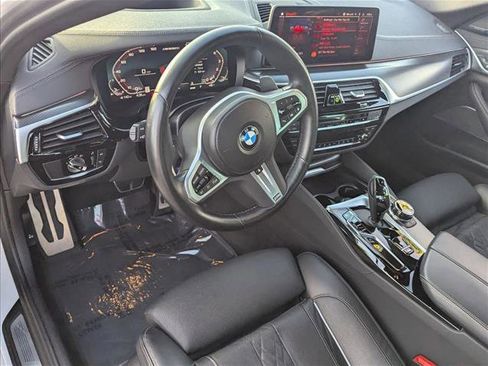 Certified 2023 BMW M550i xDrive w/ Executive Package image 10