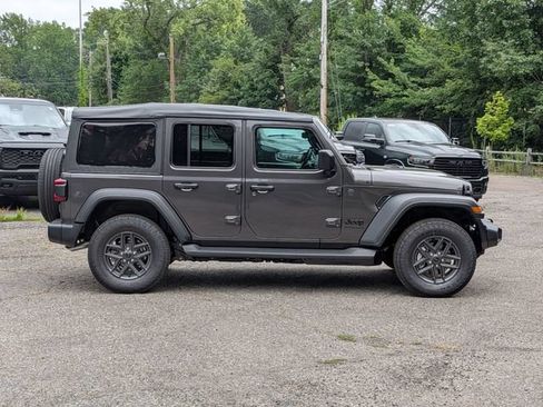 New 2026 Jeep Wrangler Unlimited Sport AWD/4WD image 2