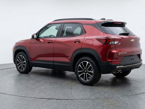 Used 2025 Chevrolet TrailBlazer LT image 6