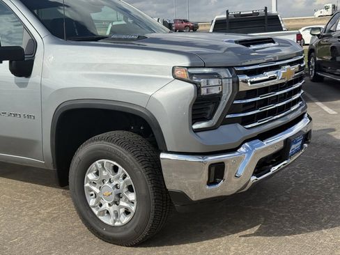 New 2025 Chevrolet Silverado 2500 LTZ w/ LTZ Convenience Package image 7