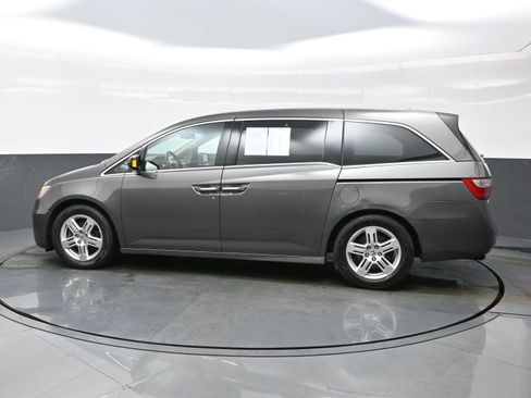 Used 2012 Honda Odyssey Touring image 3
