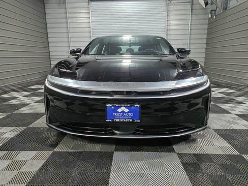 Used 2023 Lucid Air Pure image 2
