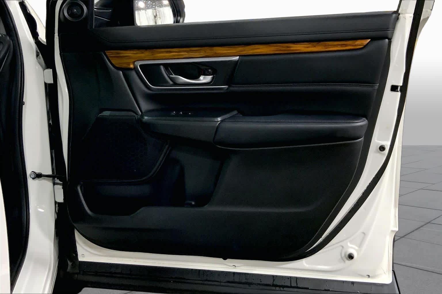 Used 2017 Honda CR-V EX-L image 23