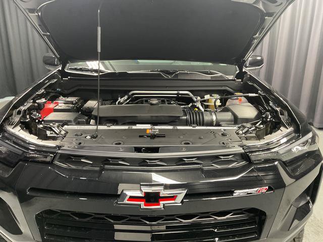 New 2026 Chevrolet Colorado ZR2 AWD/4WD image 18