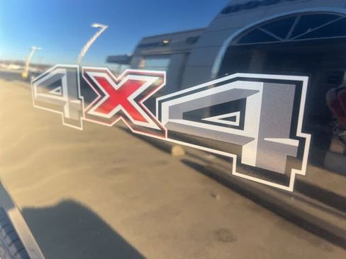 Used 2024 Ford F250 XLT image 11