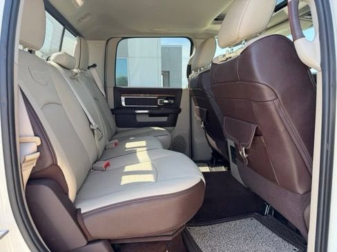 Used 2018 RAM 1500 Laramie Longhorn w/ Longhorn Southfork Package AWD/4WD image 11