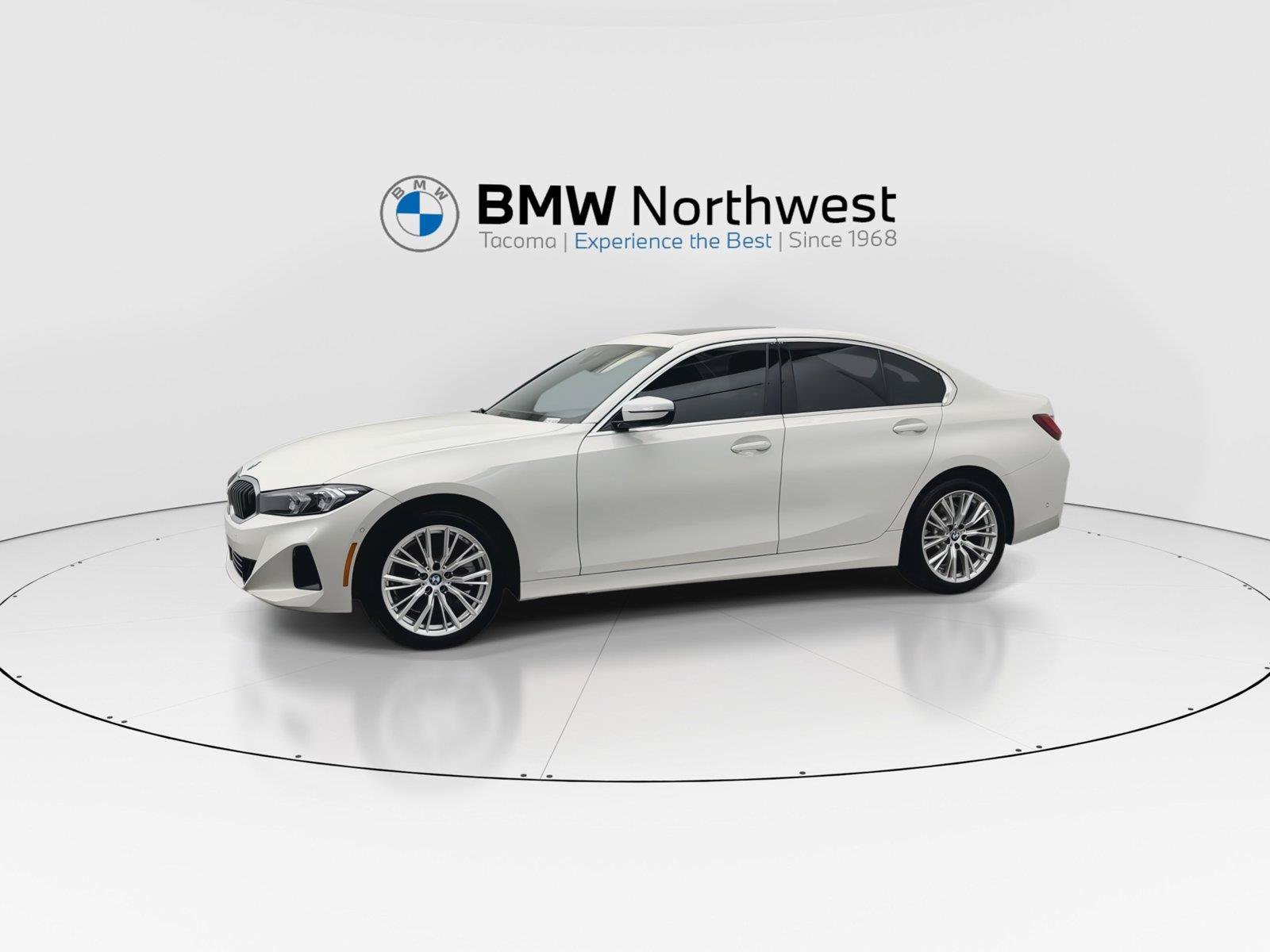 Used 2024 BMW 330i xDrive Sedan w/ Convenience Package AWD/4WD image 10