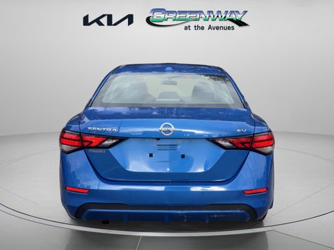 Used 2021 Nissan Sentra SV image 3