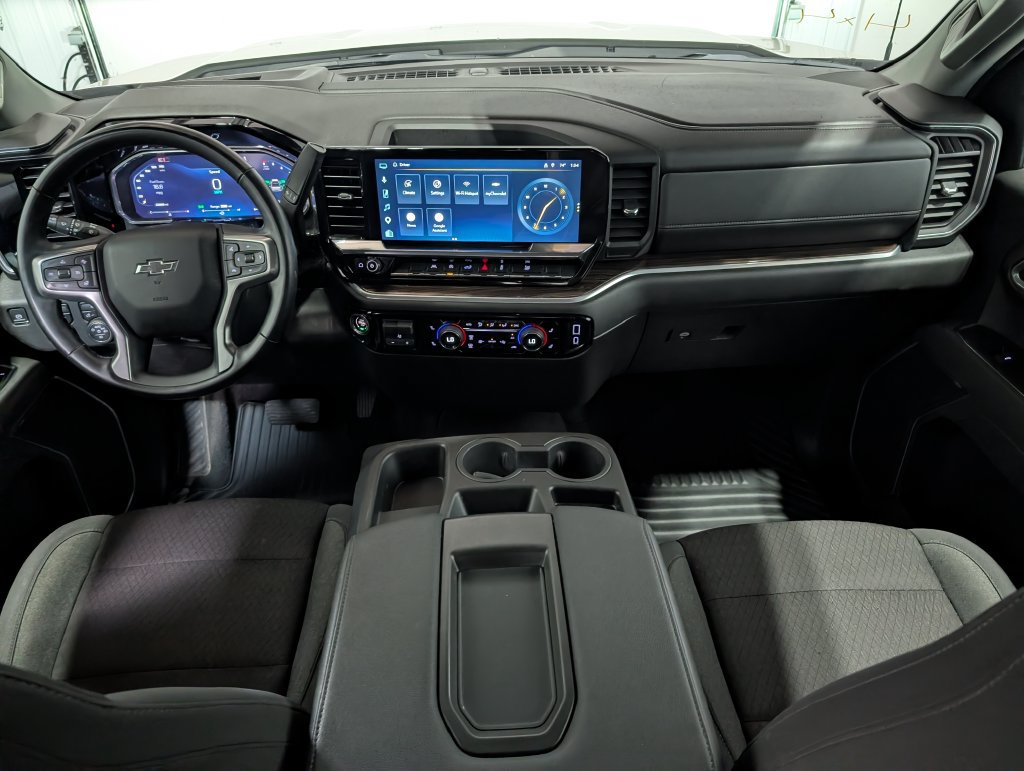 Used 2026 Chevrolet Silverado 1500 RST AWD/4WD image 12