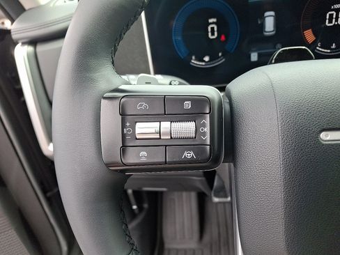 Used 2025 Hyundai Santa Fe XRT AWD/4WD image 22