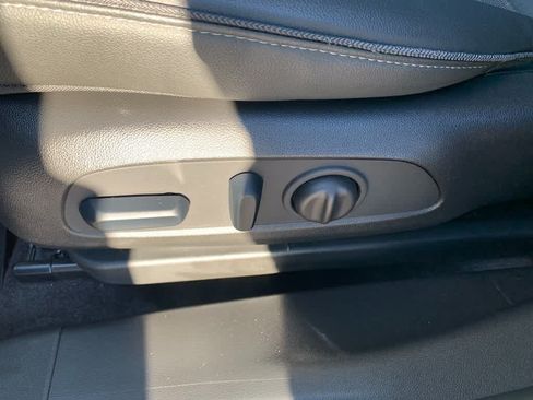 Certified 2023 Buick Encore GX Select w/ Safety Package II FWD image 15
