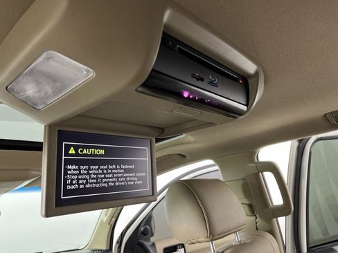 Used 2017 Toyota Sequoia Platinum RWD image 46