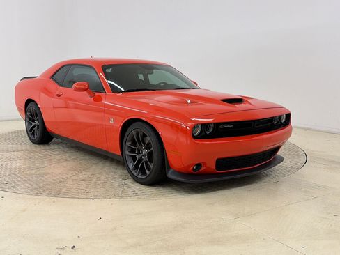 Used 2020 Dodge Challenger R/T Scat Pack w/ Plus Package RWD image 6