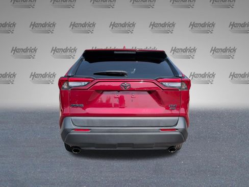 Used 2019 Toyota RAV4 XLE w/ All Weather Liner Package AWD/4WD image 8