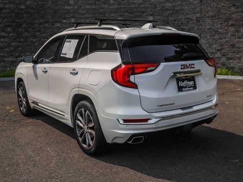 Used 2020 GMC Terrain Denali w/ Denali Premium Package image 8