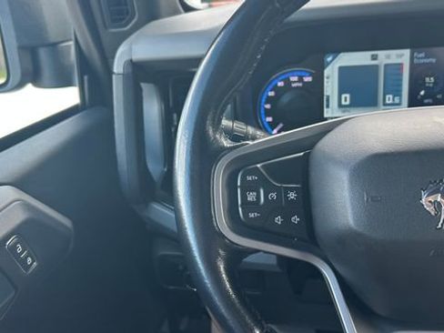 Used 2022 Ford Bronco Big Bend w/ Sasquatch Package AWD/4WD image 19