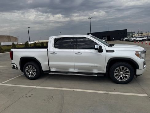 Used 2021 GMC Sierra 1500 Denali w/ Driver Alert Package II AWD/4WD image 5