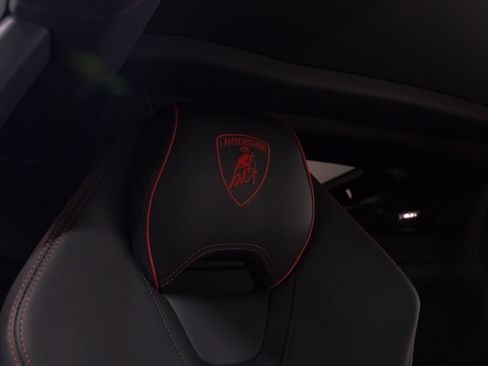 Used 2020 Lamborghini Huracan EVO AWD/4WD image 60
