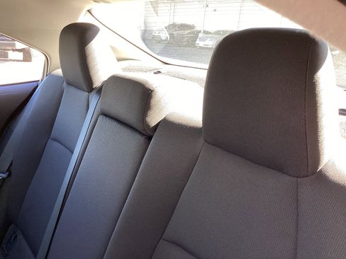 Certified 2025 Toyota Corolla LE image 17