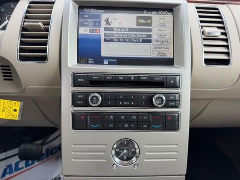 Used 2012 Ford Flex Limited w/ Equipment Group Order Code FWD image 19