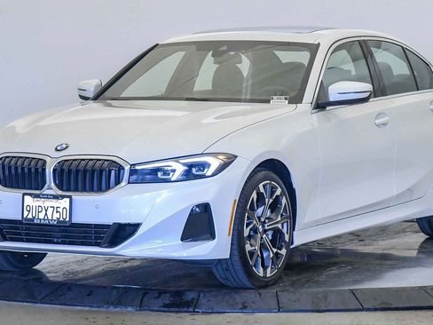 Used 2025 BMW 330i Sedan w/ Convenience Package image 1