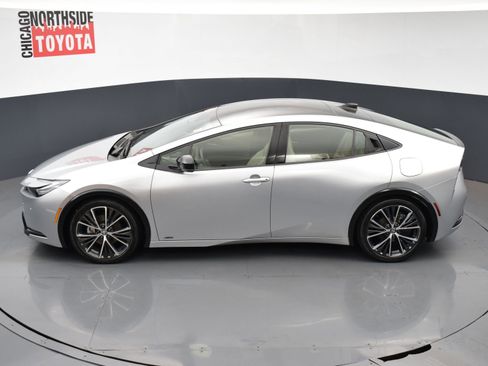 Used 2023 Toyota Prius XLE image 20