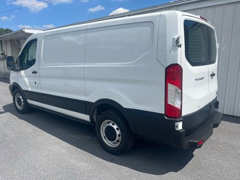 Used 2019 Ford Transit 150 130 Low Roof image 3