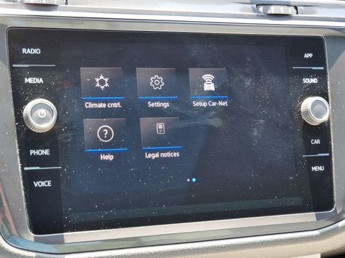 Used 2023 Volkswagen Tiguan SE R-Line AWD/4WD image 31