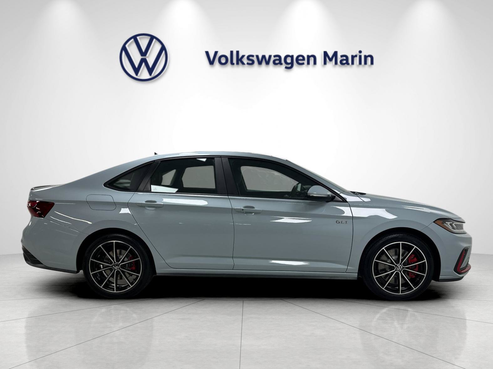New 2027 Volkswagen Jetta GLI Autobahn FWD image 6