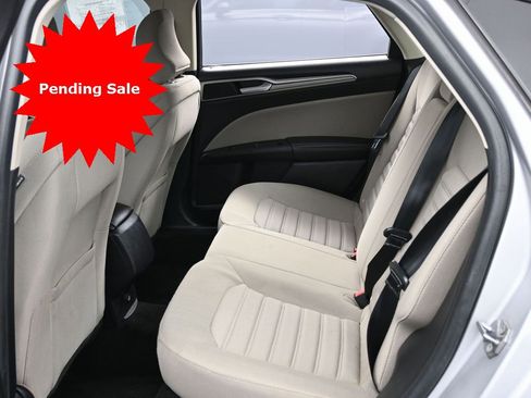 Used 2018 Ford Fusion S image 28