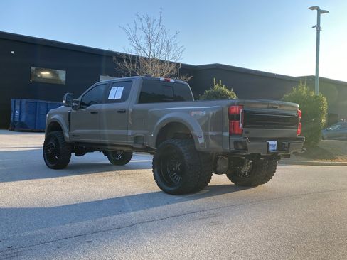 Used 2026 Ford F450 Platinum w/ Platinum Plus Package image 15