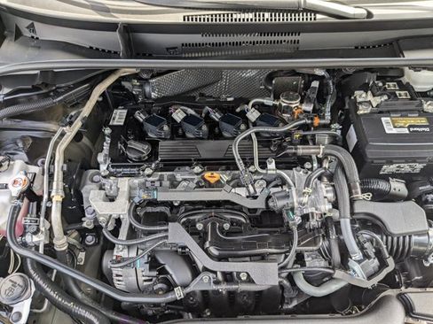 Used 2024 Toyota Corolla LE image 21