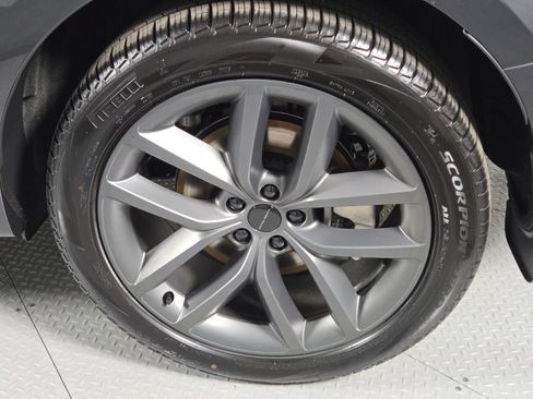 New 2026 Land Rover Range Rover Sport Dynamic SE image 9