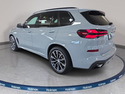 Certified 2024 BMW X5 xDrive40i w/ M Sport Package AWD/4WD image 9
