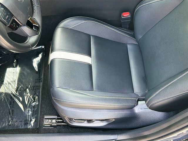 Used 2025 Toyota Camry SE FWD image 20