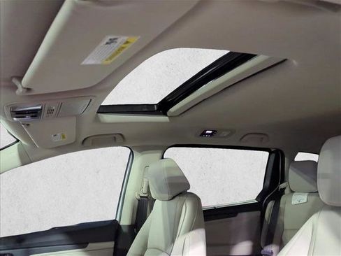 Used 2026 Honda Odyssey EX-L image 16