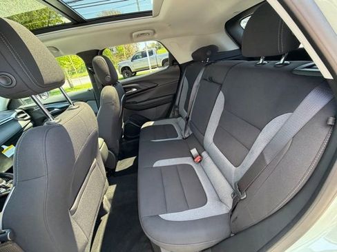 New 2026 Chevrolet TrailBlazer LT w/ Convenience Package AWD/4WD image 35
